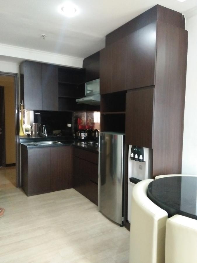 The Suites Metro Apartment - Putri Бандунг Экстерьер фото