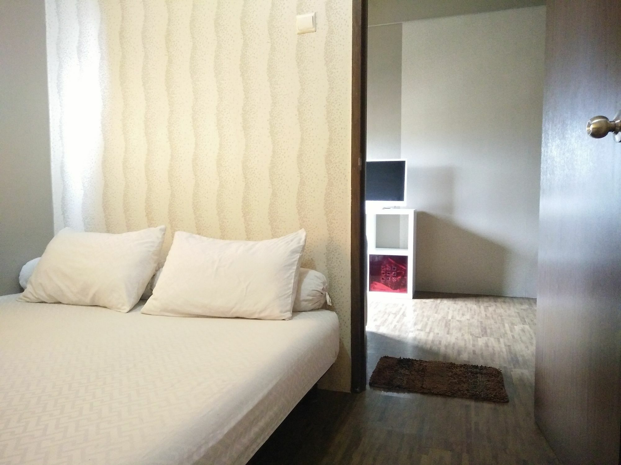 The Suites Metro Apartment - Putri Бандунг Экстерьер фото