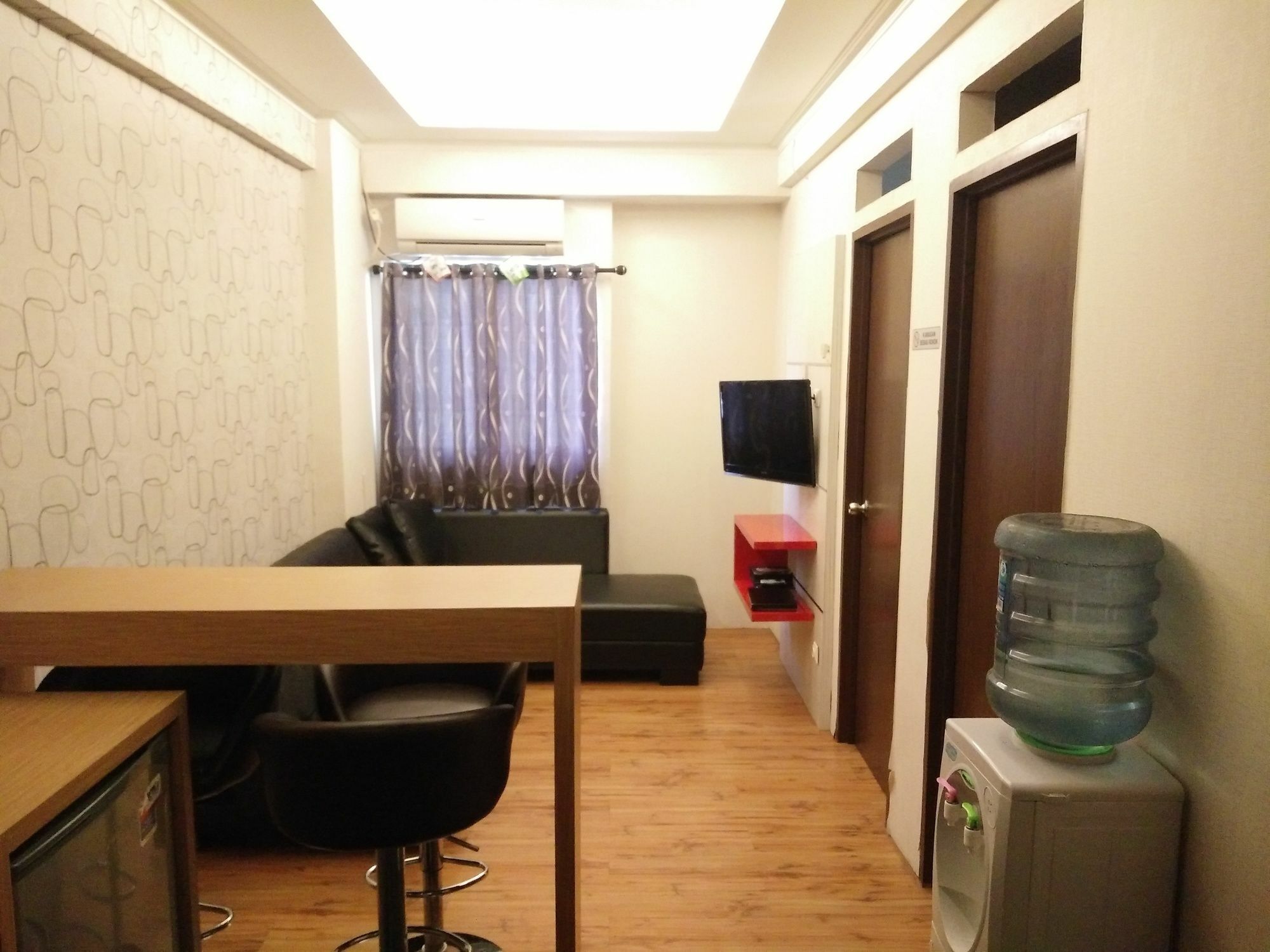The Suites Metro Apartment - Putri Бандунг Экстерьер фото