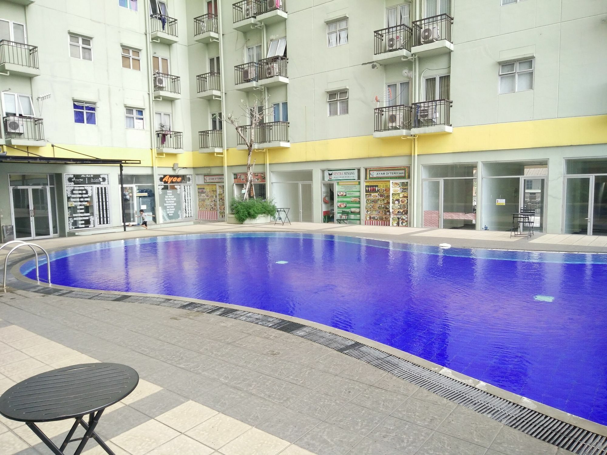 The Suites Metro Apartment - Putri Бандунг Экстерьер фото